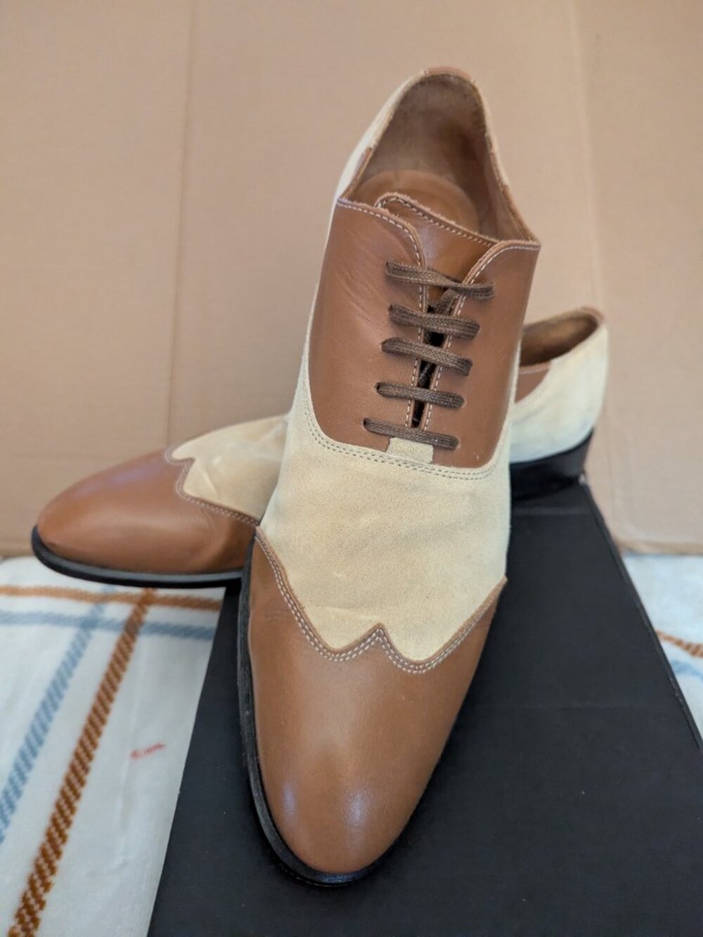 Mens Suede & Leather Derby's "Cream & Tan" Size 9.5